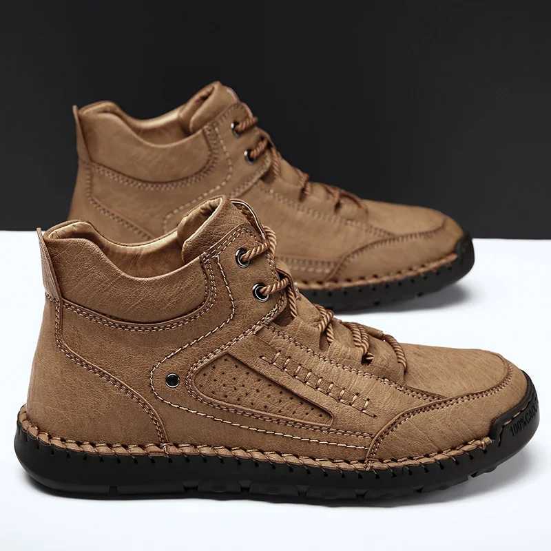 Hot Sale High Quality Casual Leather Ankle Boot Men 2024 New Outdoor Antiskid Sneakers Luxury Winter Fur Plush Motorcycle Boots C251014