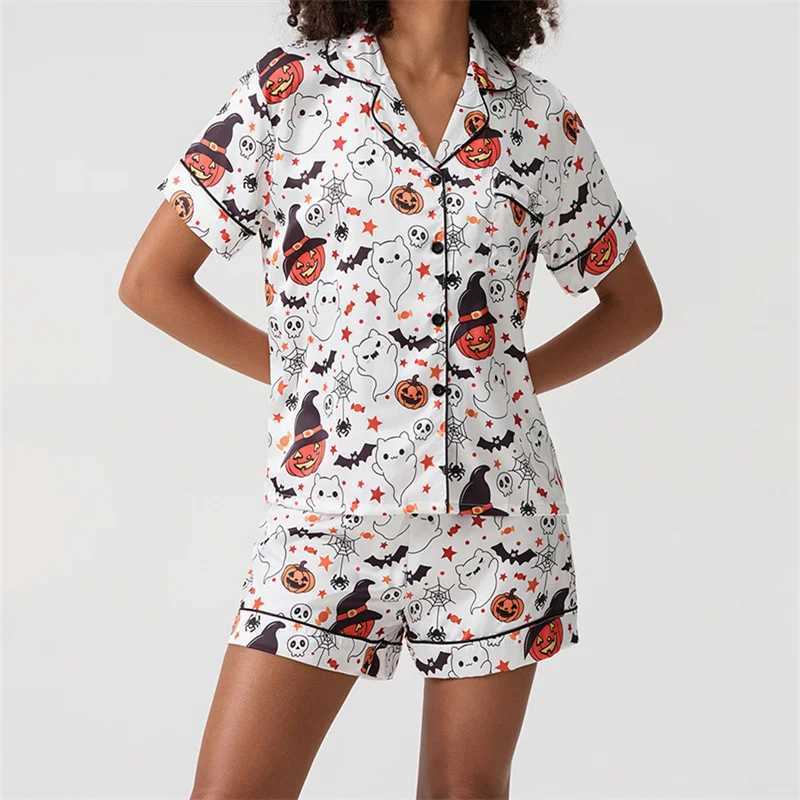 Halloween 2 Piece Pajama Set Women Ghost Pumpkin Graphic Short Pajamas Set Short Sleeve Button Top Comfy Shorts SleepwearT251014