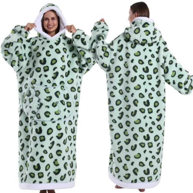 Super Long Wearable Blanket Hoodies Flannel Women Mens Oversized Hoodie Giant Blanket Halloween Winter Thicken Pullover Fleeces Y251013