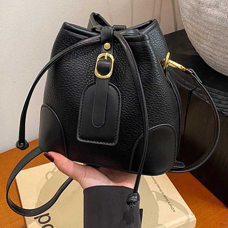 Wen Drstring Bucket Bags 2025 Summer Trendy Ctrast Color Crossbody Bag Korean Style Cmuting e Shoder Bags D251014