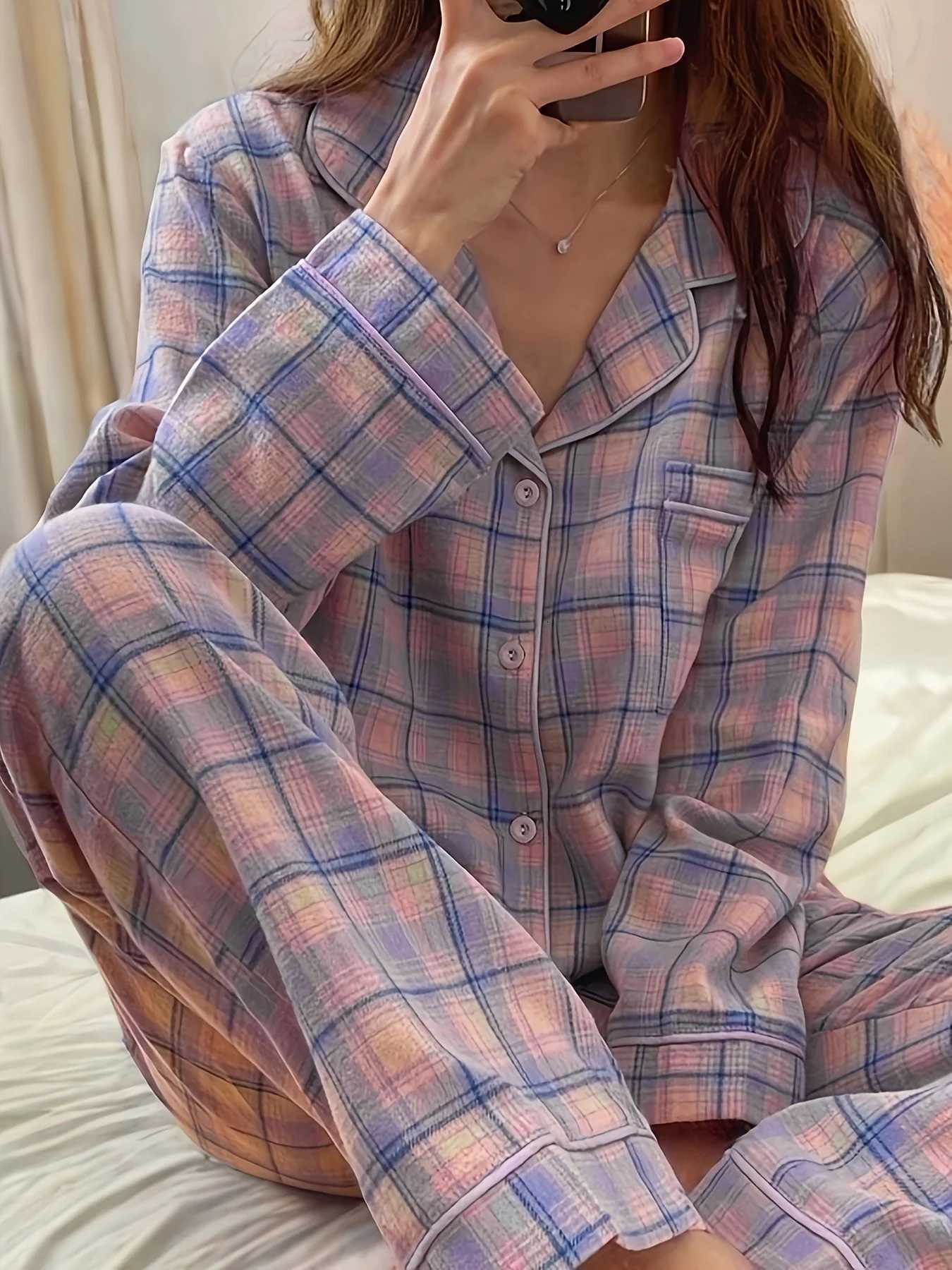 Classic Pink and Purple Plaid Two Piece Pajama Set Soft Long Sleeve Shirt with Pockets Elastic Waistband Pants Cozy LoungewearT251014