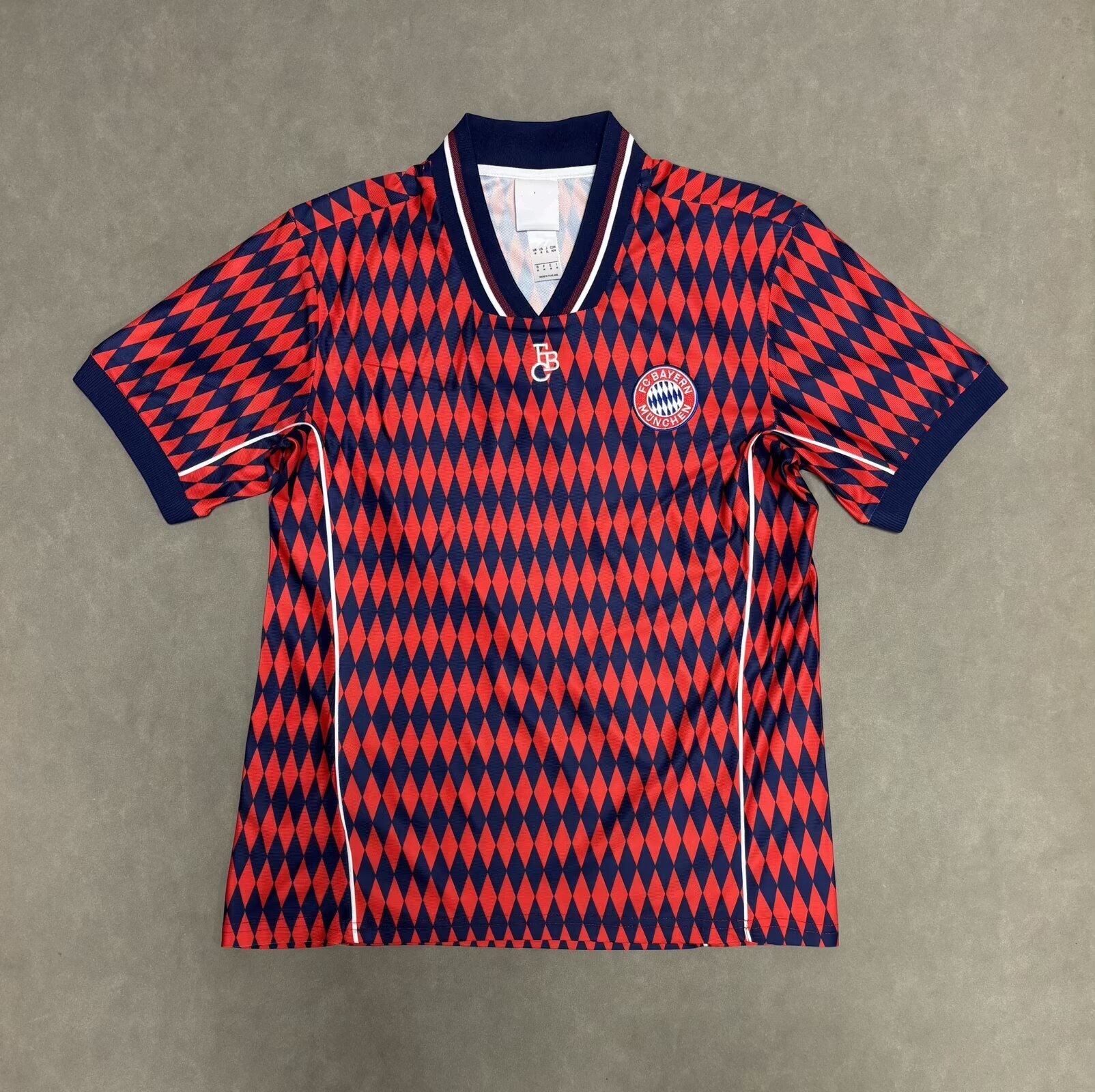 25 26 KANE soccer jersey BAYERNs munich FANS Player Vertion 2025 2026 SANE KIMMICH MULLER 125th anniversary football shirt gifts MUSIALA Goretzka Gnabry DIER