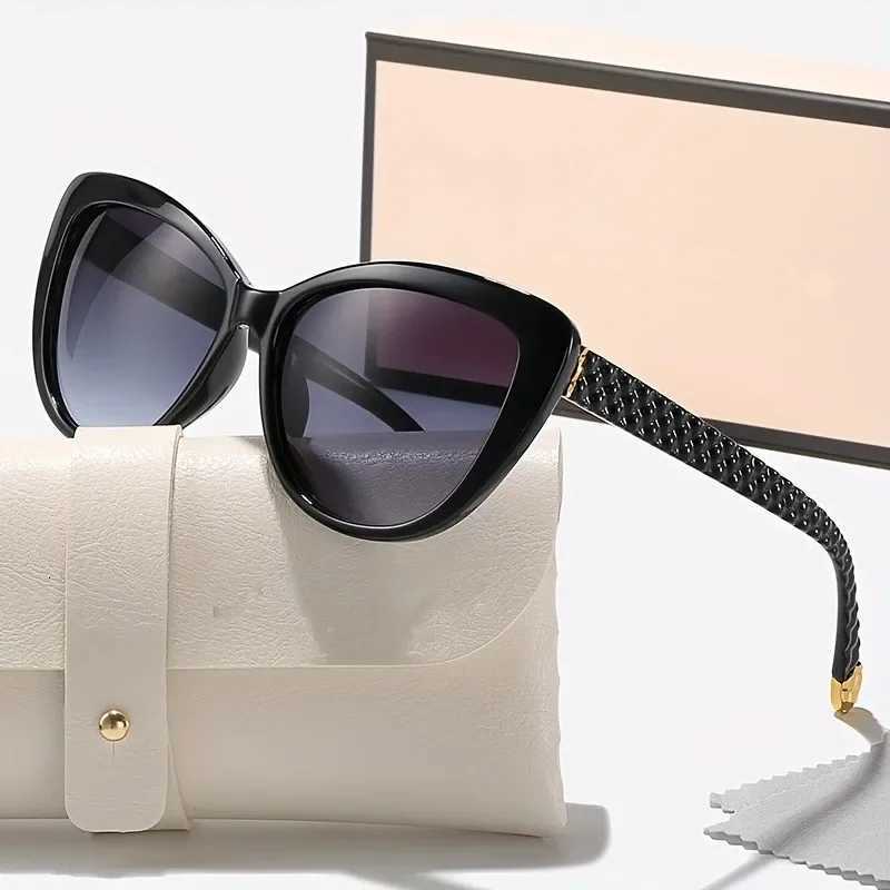 New Fashion luxury Brand Men Sunglasses Womens Leisure Sun Glasses Women Outdoor Cat Eye Eyewear UV400 Oculos De SolXJ251014