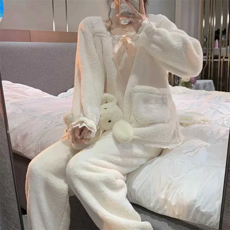 Winter Coral FleeceLined Thickened Warm Pajama Set For Women Soft SkinFriendly Home Clothes New Style Instweed Y251013