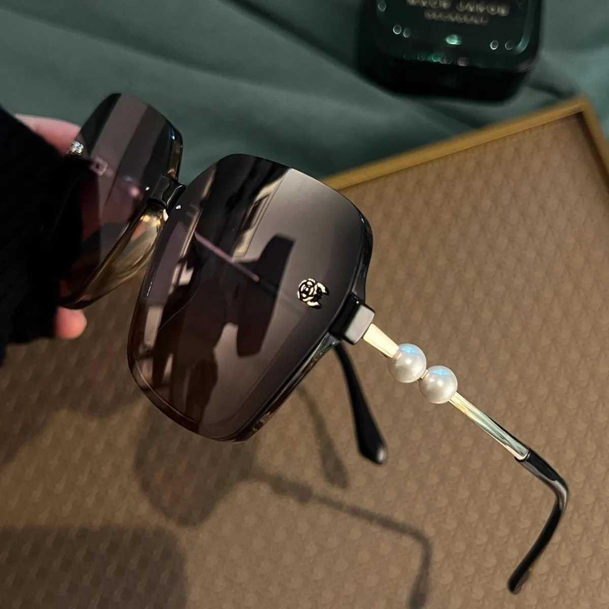 2025 New Luxury Polarized Sunglasses Women Oversized Polygon Sun Glasses Alloy Legs Ladies Pearl Sunshade Gafas De Sol UV400XJ251014
