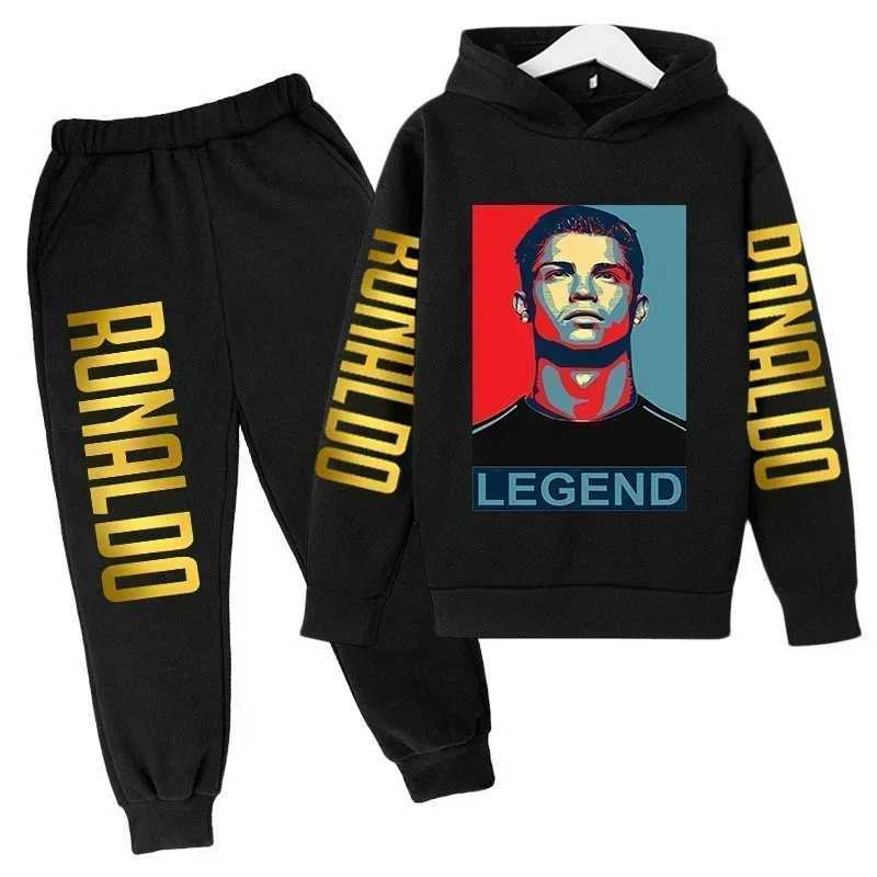 Autumn Fashion Brand Ronaldo Print Children Set HoodiePants Suit 2pcs Set Kid Boy Girl Clothes Casual Football Player Tracksuit X251014