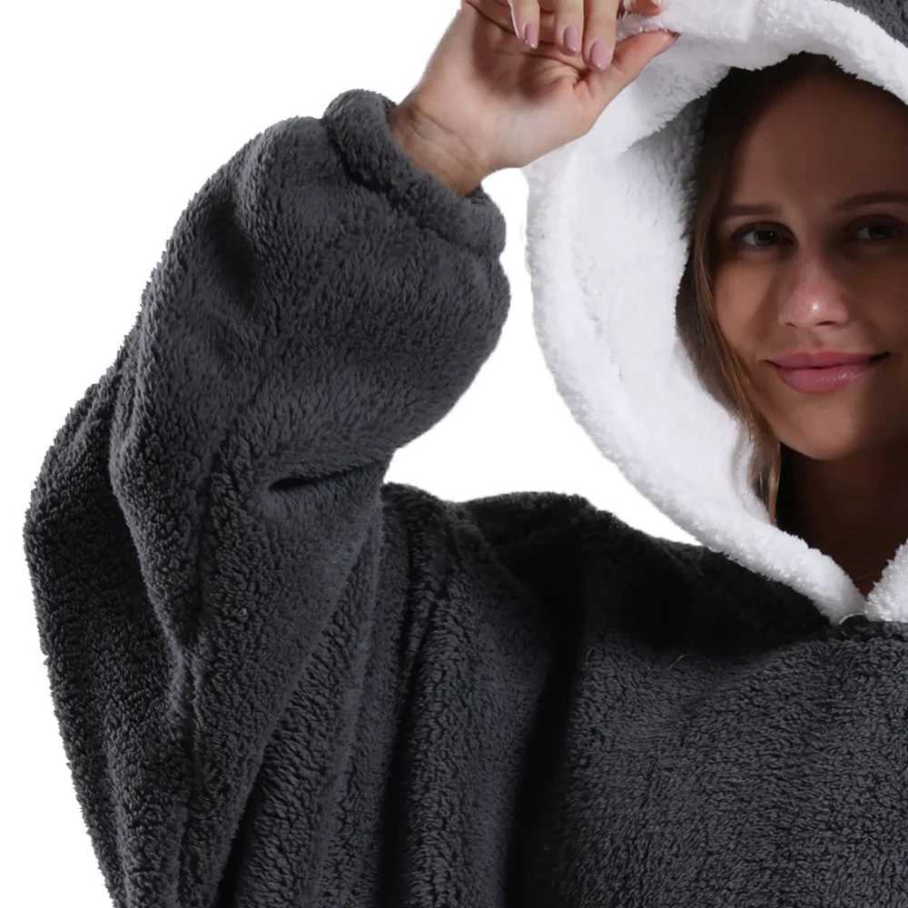 Plus Size Women Pajamas Flannel Home Clothing Pink Red Blue Men Blanket Hoodie for Adults Thicken Warm Extra Long Winter Clothes Y251013