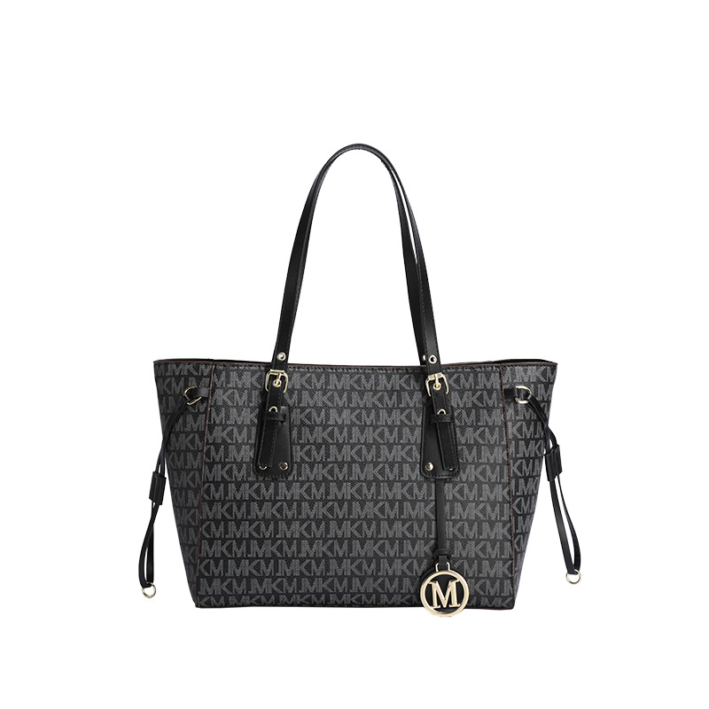 Luxury Designer Bag for Women 2025 New Retro Printed Letter Large Capacity Bag One Shoulder Handheld Tote Bag