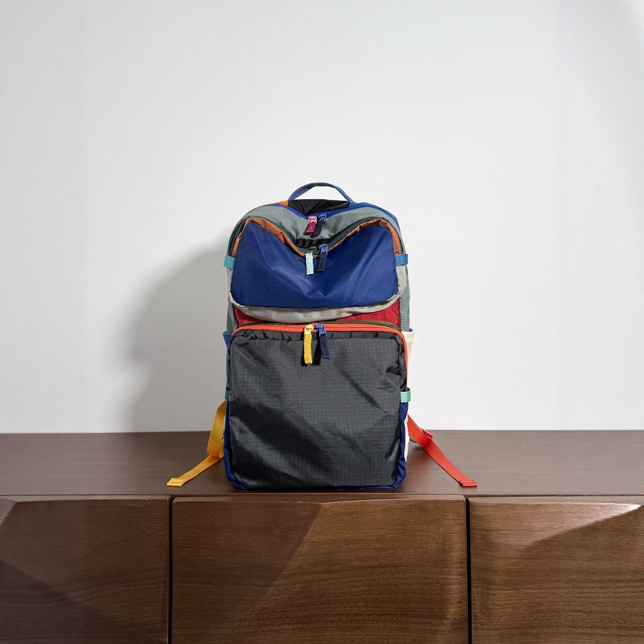 New Fashion Large Capacity Alpaca Unisex 16L Outdoor Travel Backpack high-quality