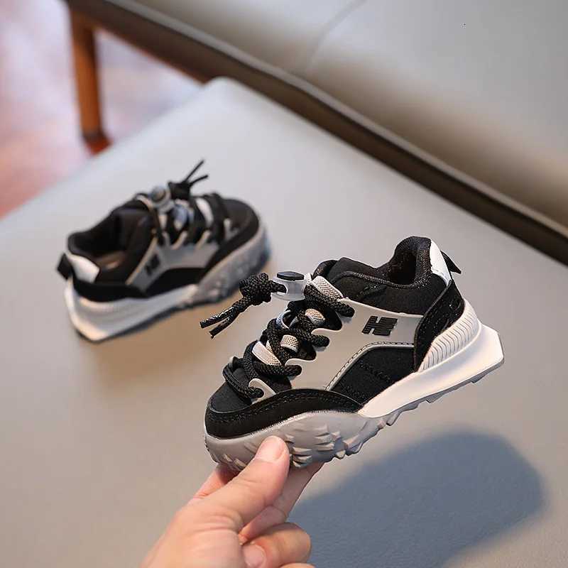 Kids Sports Baby Boys Mesh Breathable Outdoor Toddler Girls Casual Running Shoes Children Sneakers 21-36 H260130