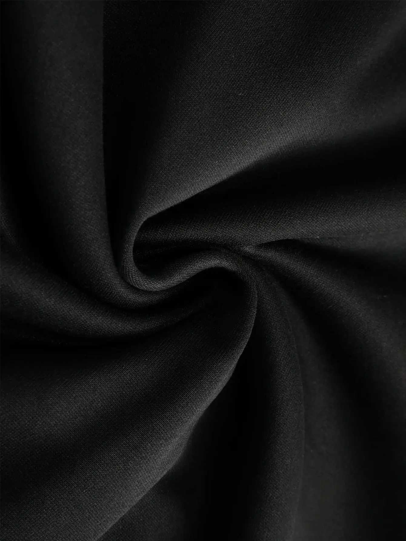 The new mens sweatshirt for Spring and Autumn 2025 is comfortable soft and casual featuring roller skating and street wear J251203