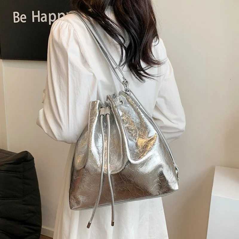 Luxury Brand Fiable Leather Wens Handbag Elegant Classic Paris Designer Trendy Vintage Daily Bag D251014