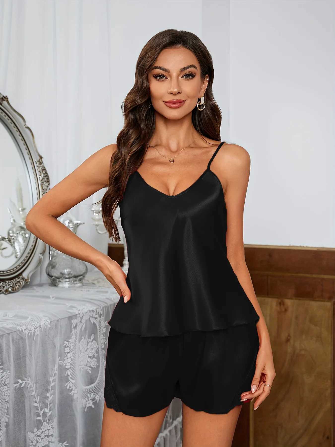 Sexy Pajama Sets Backless Deep V Lace Luxury Sleepwear Soft Satin Pajamas Set for Women Comfortable Short Sleeve Cami ShortsT251014