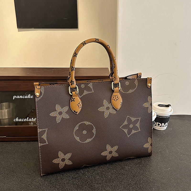 Hot new free shipping designer bags for womens shoulder bags brown New Commuter Tote Bag Large Capacity Fashion Shoulder Bag