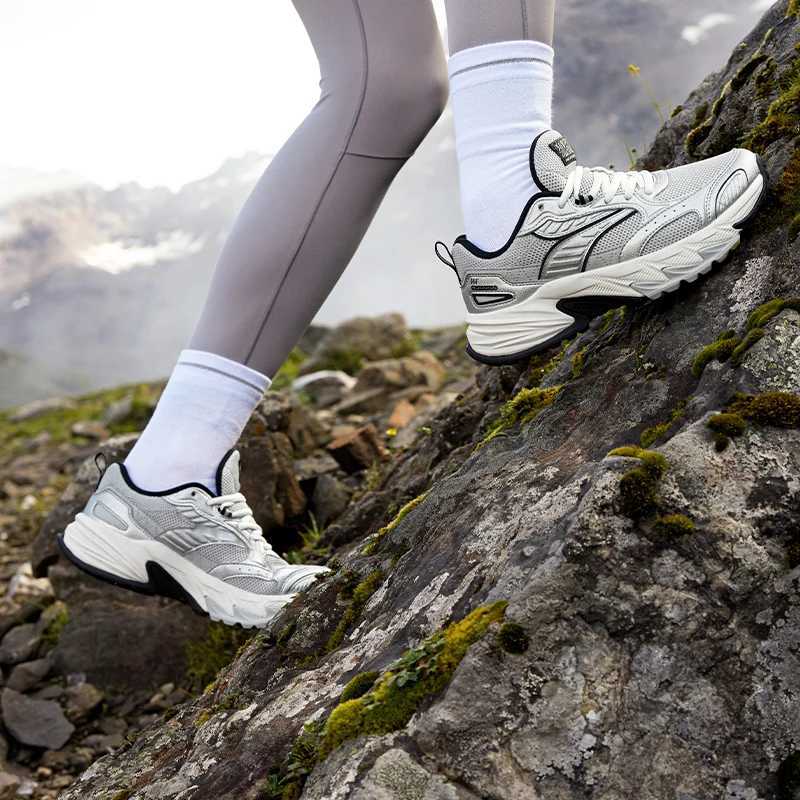 361 Degrees Women Running Shoes Nonslip ShockAbsorbing Lightweight Outdoor Hiking Fashion Jogging Female Sneakers 682512202F C251014