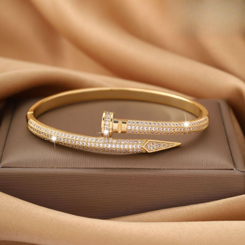 Designer Bracelet Luxury Bangle jewelry for Women men nail Sparkling Zircon inlay Copper plated with 18K gold silver Fashion Unique Festival Vacation 