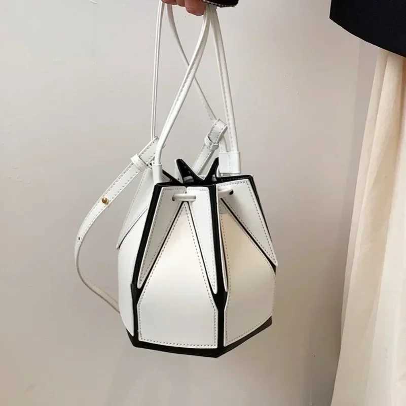 Wens Niche Foldable Bag Mtifunctial Messenger Bag Portable Bag High Quality Popar Summer New This Year 2025 D251014