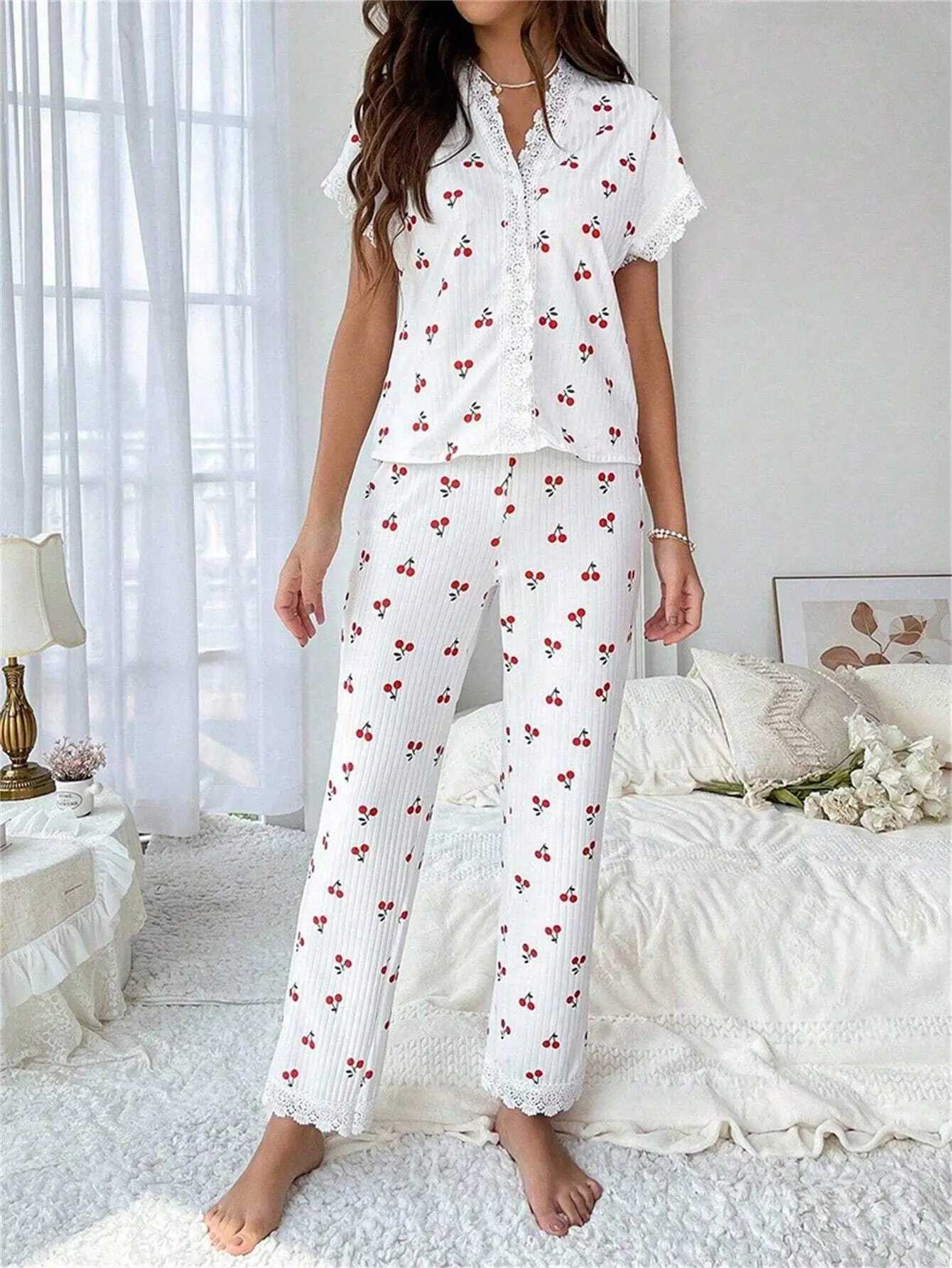 New hotselling womens home clothes cherry print watersoluble embroidered lace shortsleeved trousers for outdoor pajamasT251014