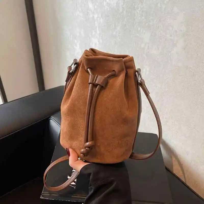 Suede Phe Bag For Wen Autumn Winter Drstring Brown Crossbody Bags Versatile Cmuting Mini e Shoder Purse D251014