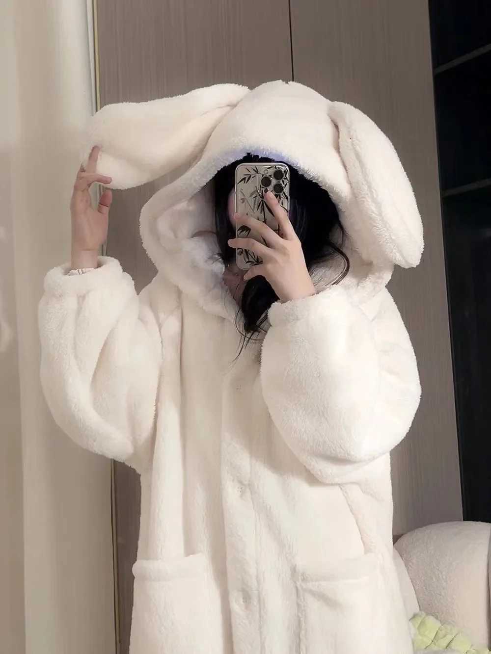 Winter Fluffy Rabbit Ear Hooded Pajamas Womens New HighEnd Thickened Warm Flannel Robe Home Clothes Y251013