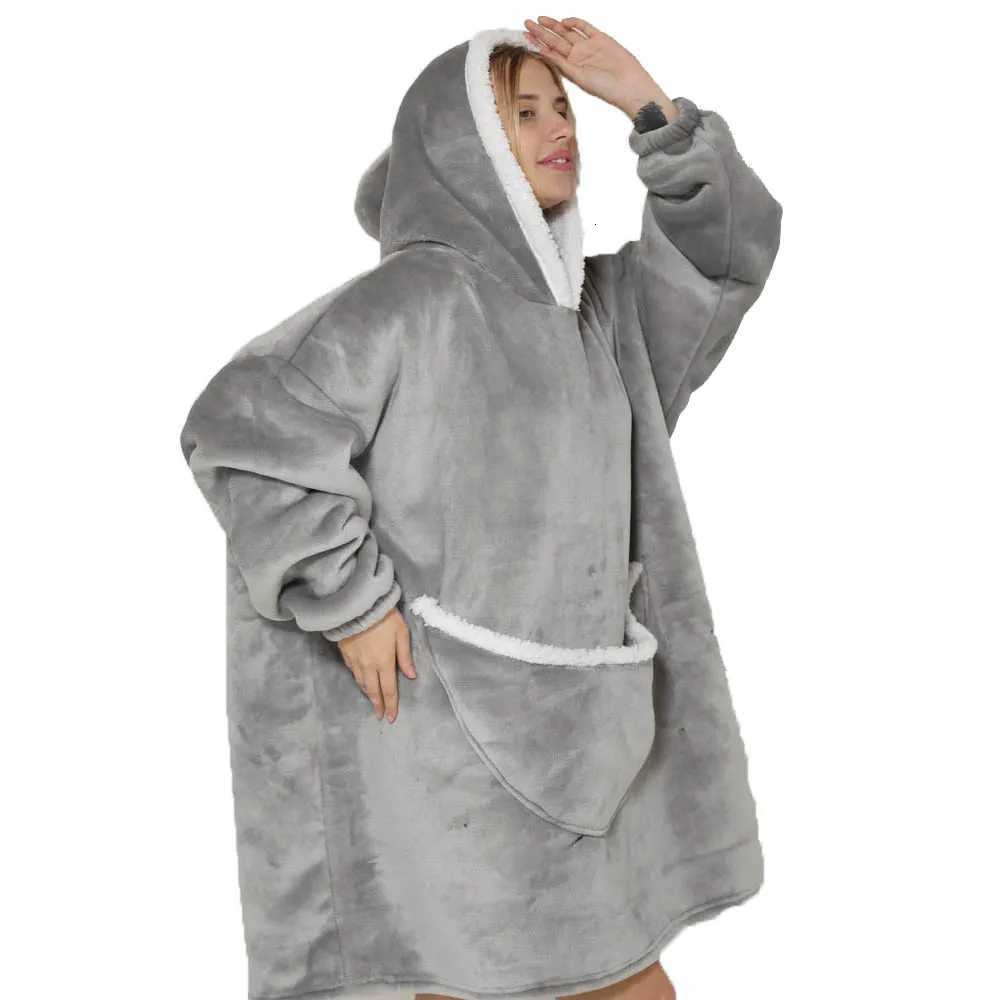 Oversized Fleece Blanket With Sleeves Women Men Winter Hooded Sweater Blanket Large Pocket Grey Warm Thick TV Hoodie Robe Couple Y251013