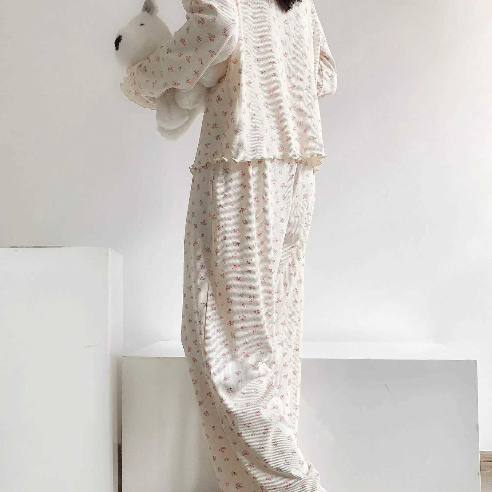 Autumn Winter Floral Print Pajamas Set for Women Sleepwear Long Sleeve Top and Long Pants 2 Piece Casual Homewear LoungewearT251014