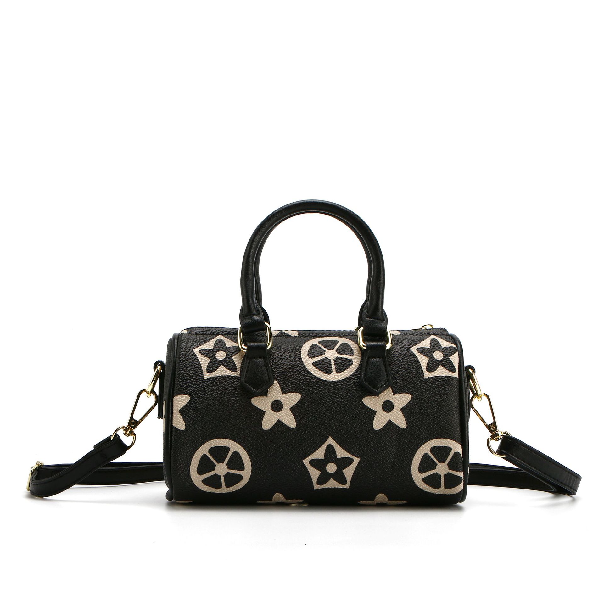 Free Shipping Retro And Exquisite Boston Monogram Hand-Held Trendy And Niche Single-Shoulder Crossbody Bag