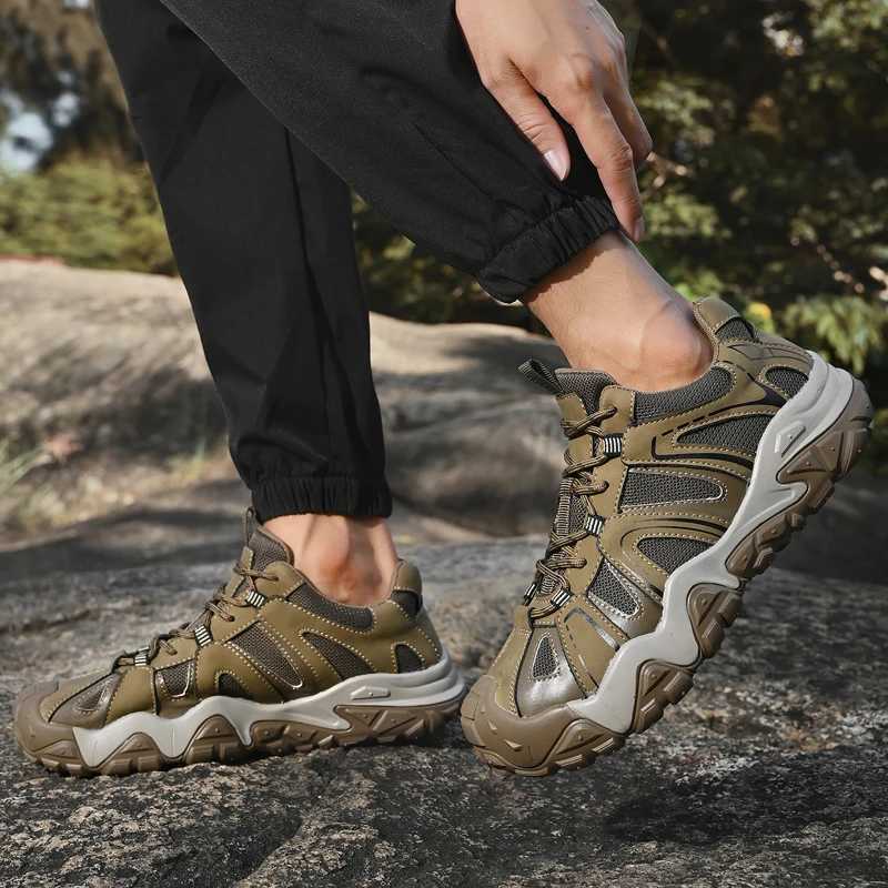 Outdoor Sports Soft Walking Footwear Hiking Shoes Outdoor Mens Sneakers NonSlip Casual Leather Shoes Comfortable Driving Shoes C251014