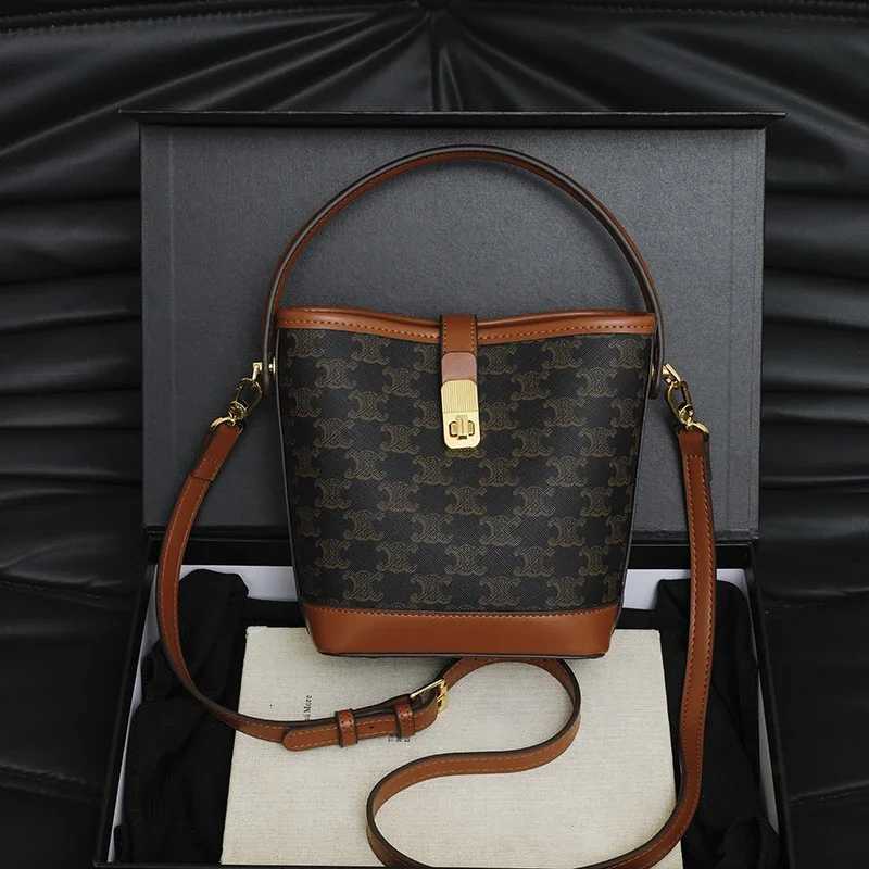 Trendy Parisian Crossbody Purse Wens Solid Color Tote Bag With Cmuter Design Luxury D251014