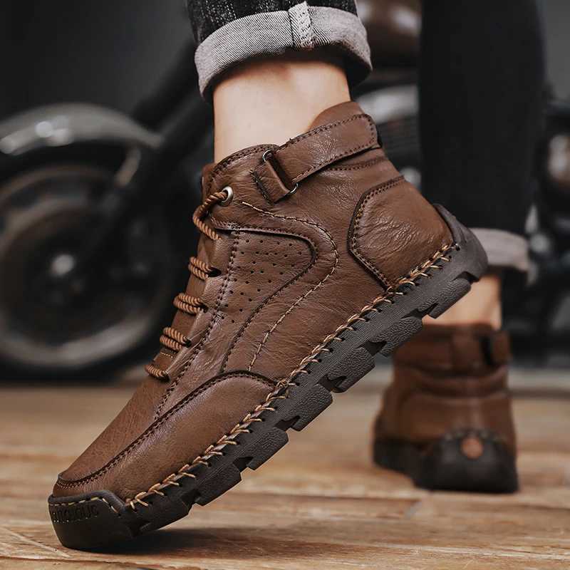 Mens Handstitched Boots Plussize Casual Shoes Comfortable Soft Ankle Boots Outdoor Nonslip Wear Boots C251014