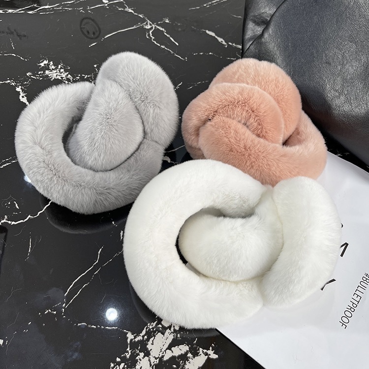 Female fur earmuffs winter earmuffs soft and warm cables genuine Rex rabbit earmuffs for cold weather 241127