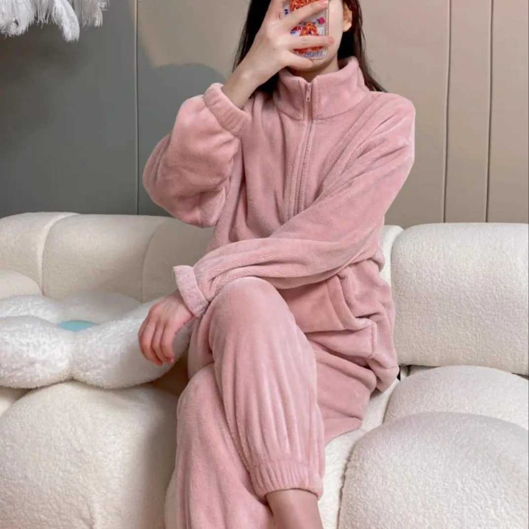 Winter Warm Coral Fleece Women Pajamas Set Thickened Flannel Long Sleeve High Collar Trouser Pijamas Suit Loose Flannel Homewear Y251013