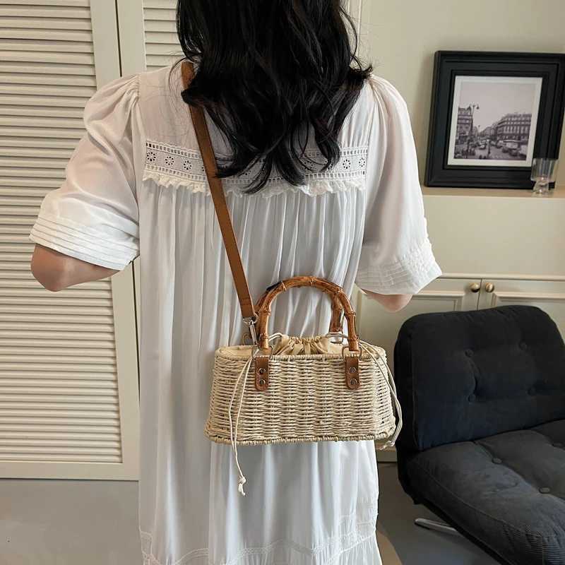 Fabric Solid Color Shoulder Bags String Exquisite High Beauty Ladies Bags on Sale 2025 Brand Summer Beach Womens HandbagsT2511112