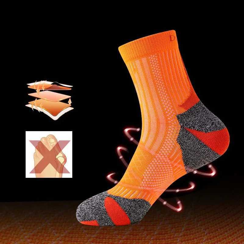 New Professional Marathon Running Sock Men Women Sports Fitness Ankle Thickened Cushioned Short Tube Low Cut Boat Ankle Socks Z251014