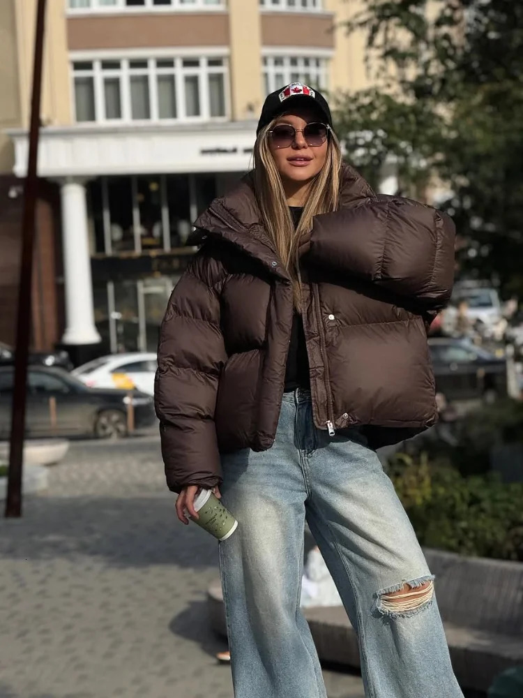 Brown Hooded Cotton Coat Women Lapel Full Sleeve Zipper Button Warm Loose Short Coats Lady Fashion Winter Casual Street Outwear 251011