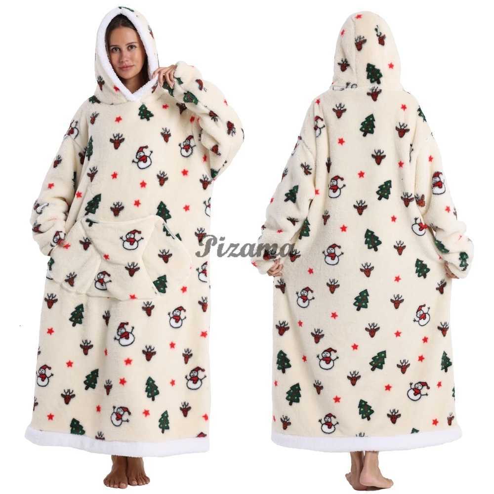 Christmas Super Long Flannel Blanket Coldproof Nightgown Pyjamas Sleeves Winter Hoodies Sweatshirt Women Men Pullover Fleece Y251013