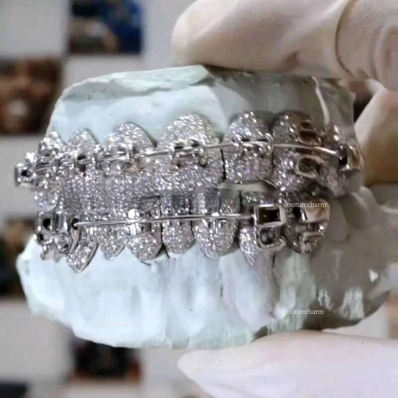Custom Hiphop VVS Moissanite Lock Shape Honeycomb Teeth Sterling Sier Dazzling Grillz
