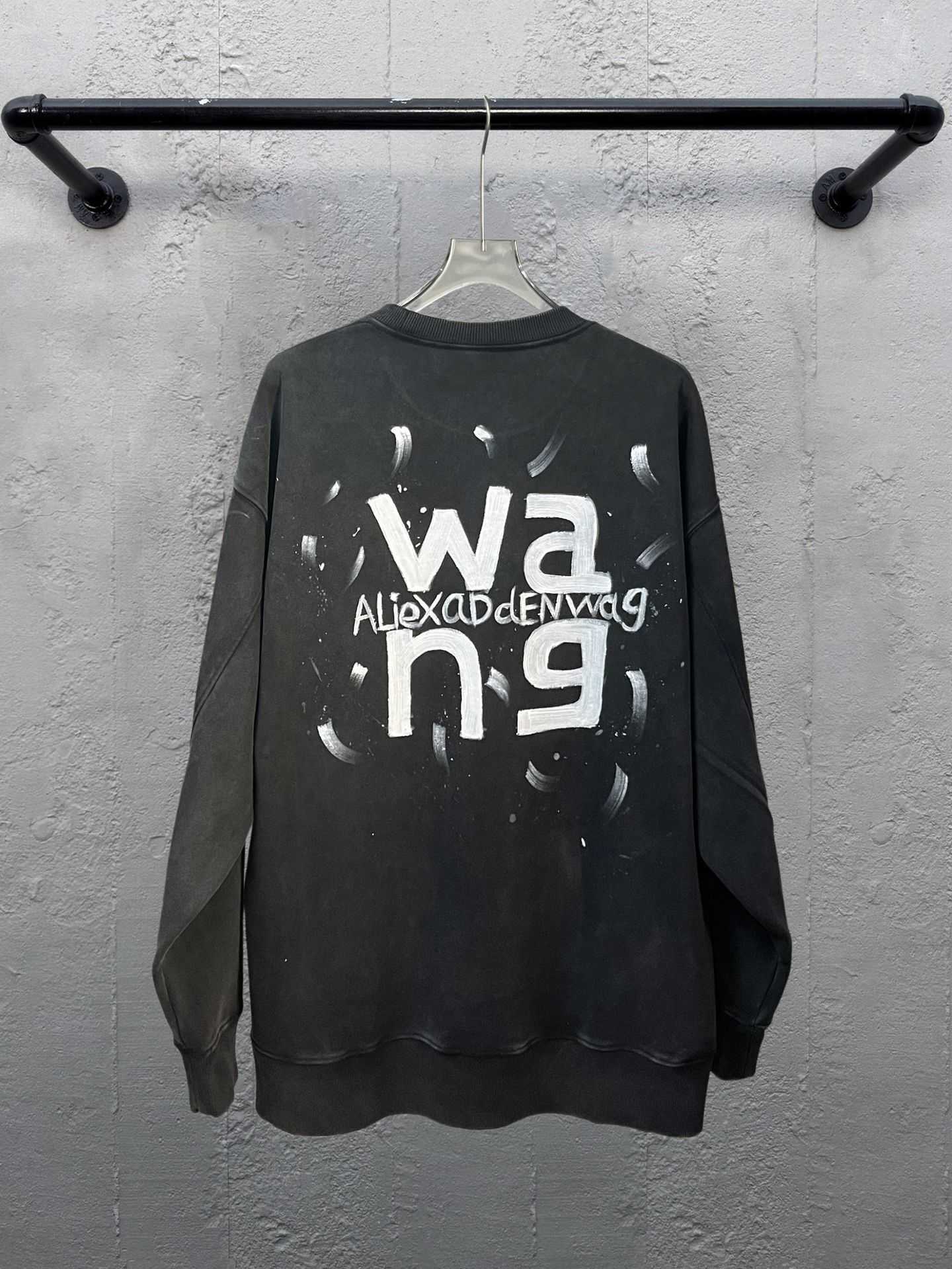 New men's casual hoodie - versatile long-sleeved pure cotton t-shirt for all seasons. Winter and autumn casual jacket in heavyweight and loose fit for men L251014