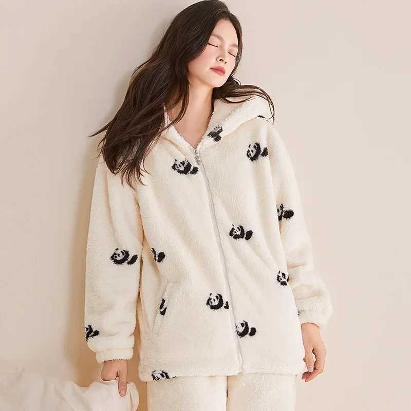 Winter Cartoon Sleepwear Womens Coral Fleece Hooded Zipper Home Clothes Outdoor Wearable TwoPiece Set Warm Home Leisure SuitT251014