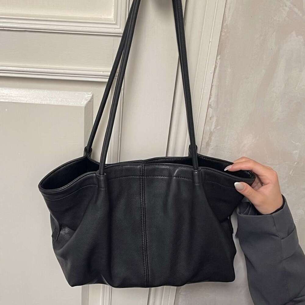 Luxury bag Fashion Vegetable Tanned Tote Large Capacity Genuine Leather Texture Shoulder Simple High End Commuter Bag for Women