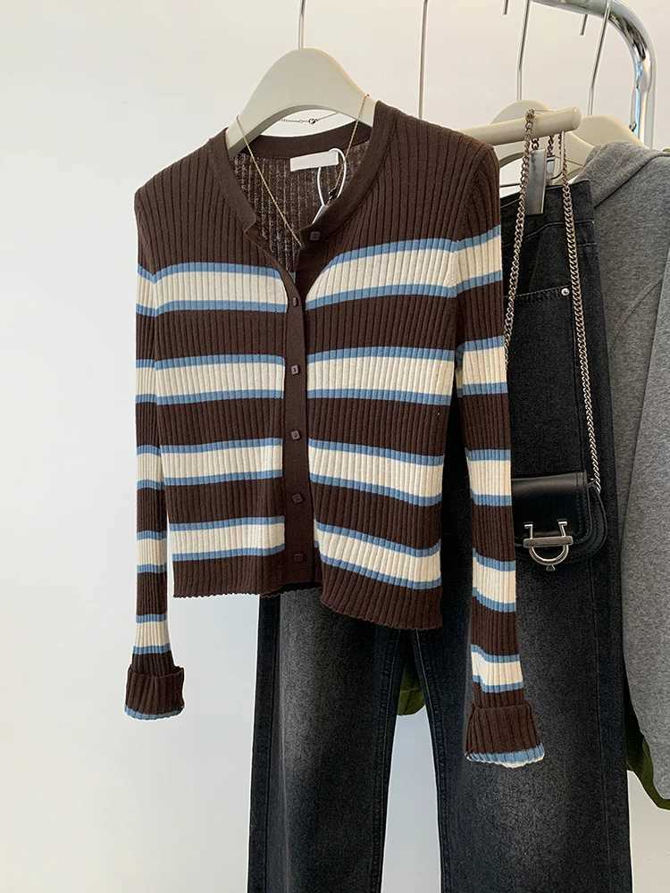 Contrasting Color Striped VNe Sweater Jaet Female Autumn New Harajuku R Long Sve Knitted Cardigan Women Tops W251014