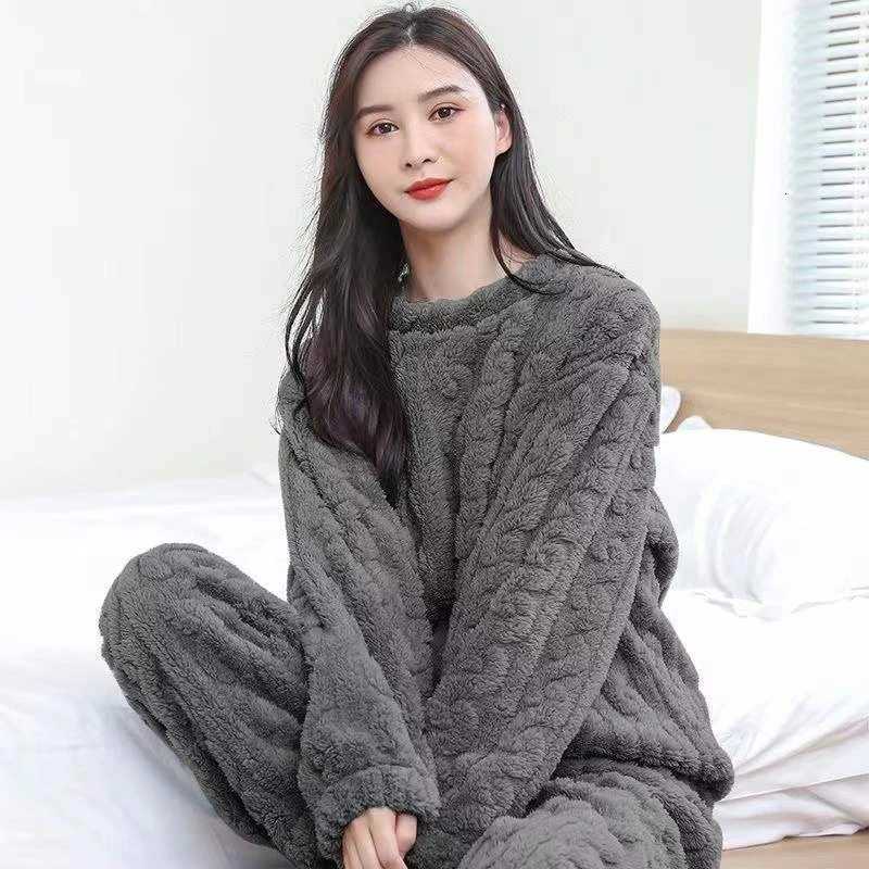 Thickened Warm Sleepwear for Winter Women Flannel Suit Student Pajamas Homewear Tops and Pants Striped Nightwear Loungewear Y251013