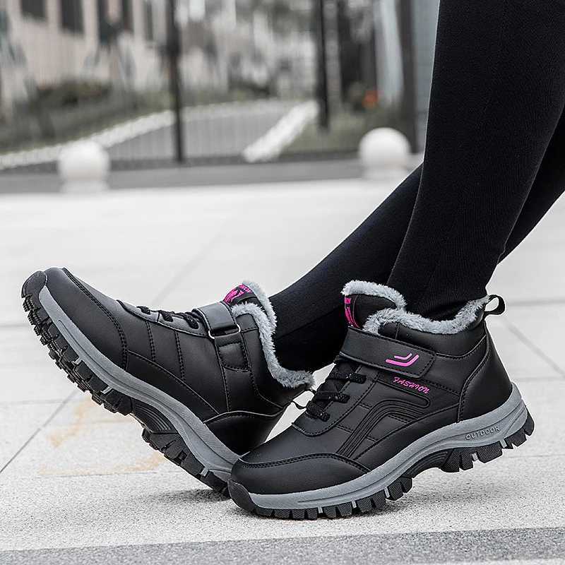 New 2024 Women Winter Waterproof Boots Designer Australian Platform Boots for Leather Warm Ankle Fur Booties Luxury Boots C251014