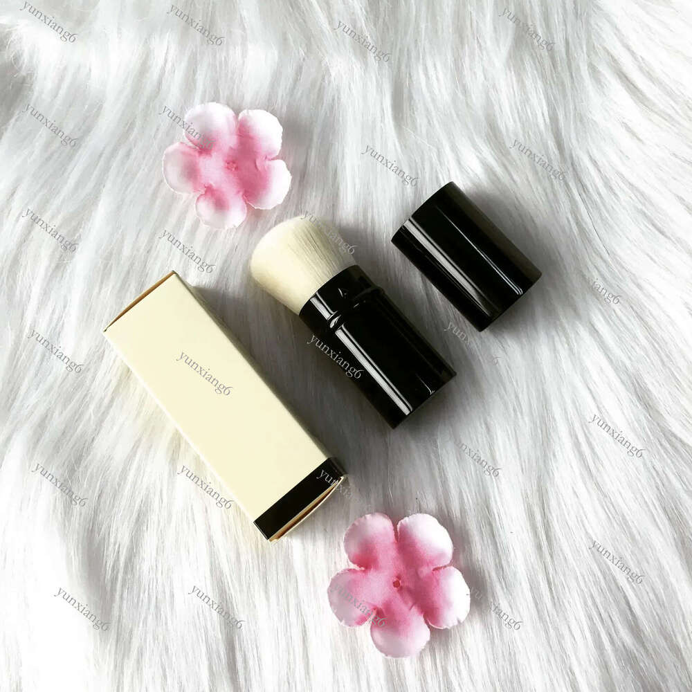 Scalable retail box makeup mix single brush, shrink brush makeup series