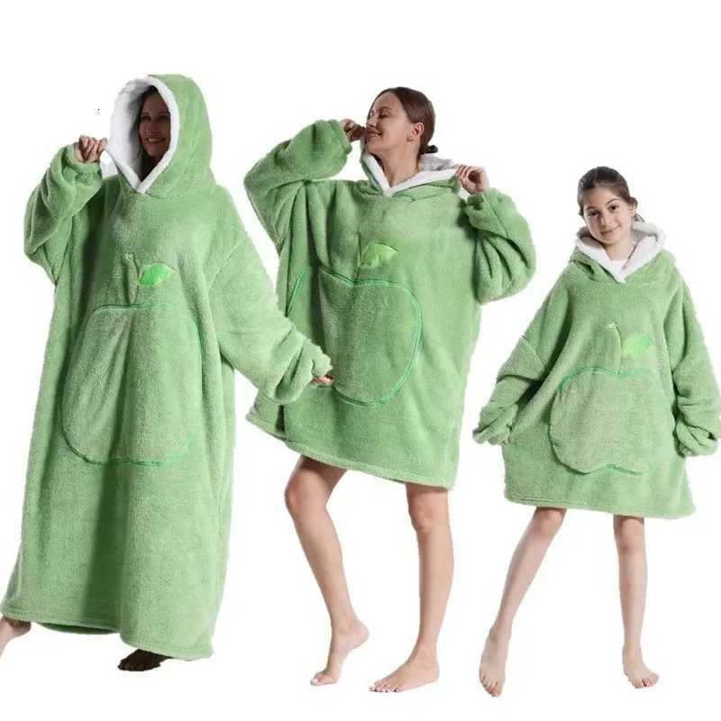 Super Long Flannel Blanket Apple with Sleeves Winter Hoodies Sweatshirt Women Men Pullover Fleece Giant TV Blanket Oversized New Y251013