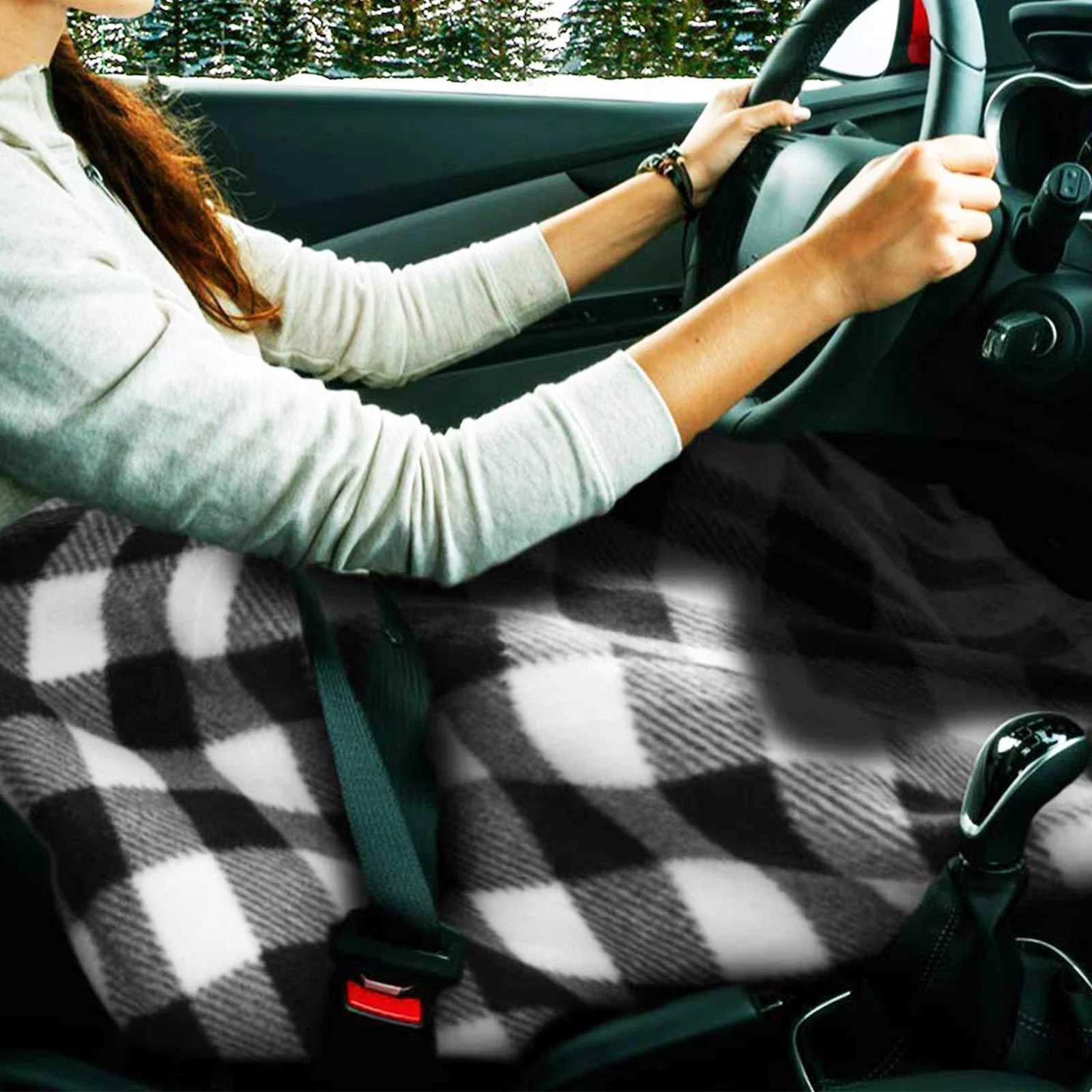 Electric Car Blanket 12 Volt Heated Fleece Travel Throw with Patented Safety Timer Constant Temperature Heating Blanket Y251014
