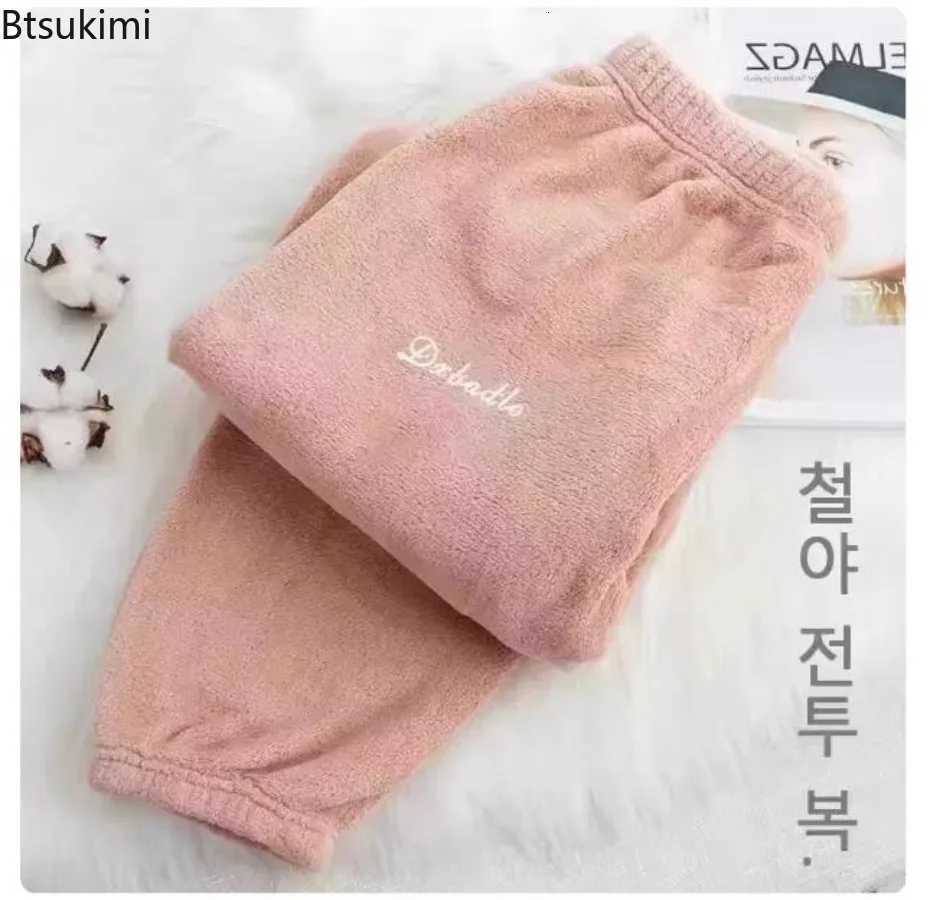 2025 Autumn Winter Couple Pajamas Sets Casual Warm Flannel Pajamas Loose Oneck TopsPants Men and Women Sleepwear Two Piece SetT251014