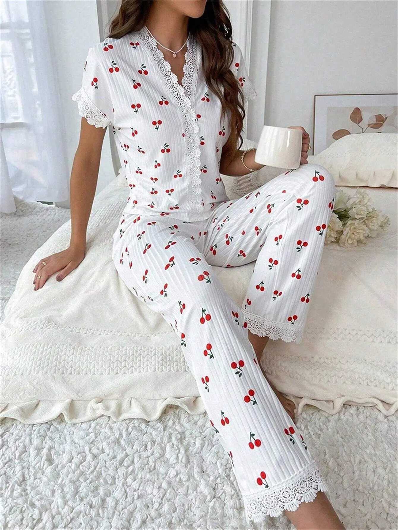 New hotselling womens home clothes cherry print watersoluble embroidered lace shortsleeved trousers for outdoor pajamasT251014