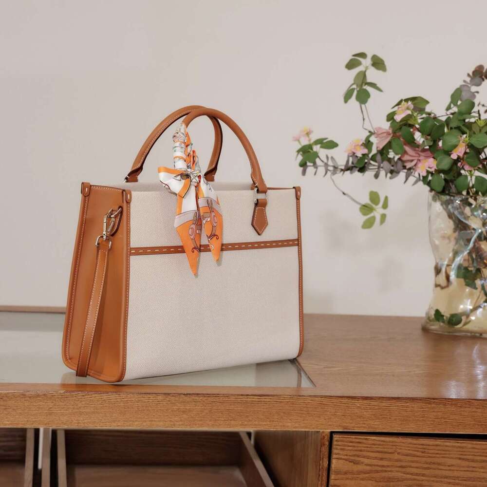 Luxury bag Women s New Cotton Linen Canvas and Cowhide Tote Bag Fashion Color Block Large Capacity Handbag