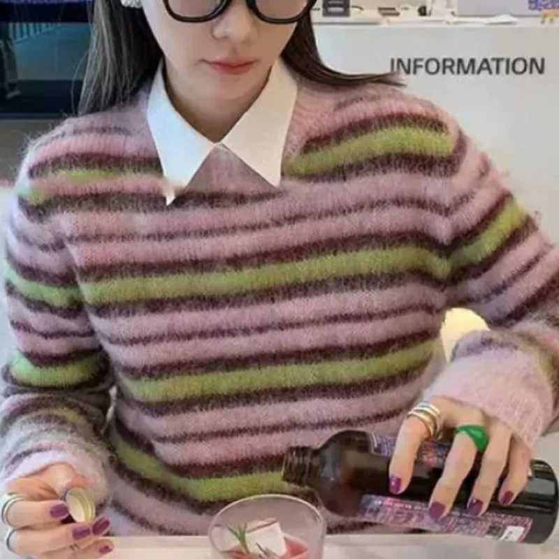 2023 Autumn Faux Fure Knitted Cardigan Women Casual Long Sve Button Kaii Cloing Striped Sweater Female Korean Style Tops W251014